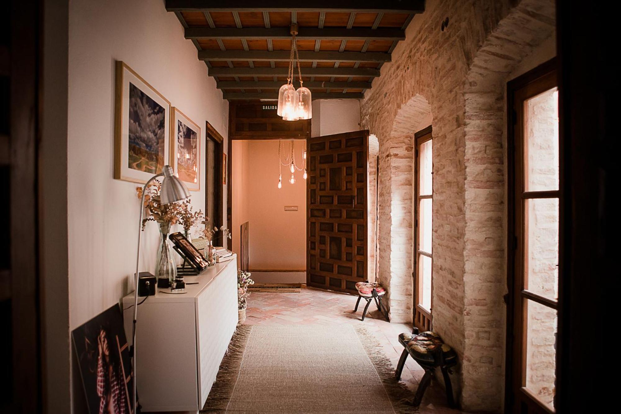 Hostal Cafe Frenteabastos Carmona  Exteriör bild