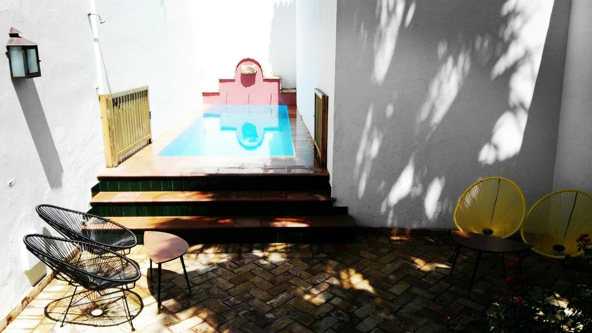 Hostal Cafe Frenteabastos Carmona  Exteriör bild